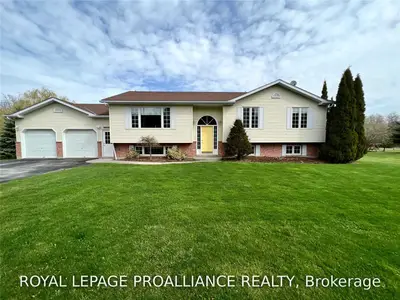 1304 VICTORIA Road, Prince Edward County, ON K0K 1A0