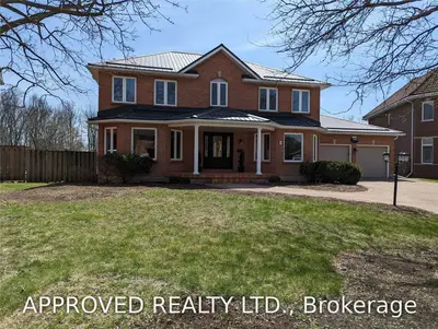 10 APPLEWOOD Court, Quinte West, ON K8V 6J4