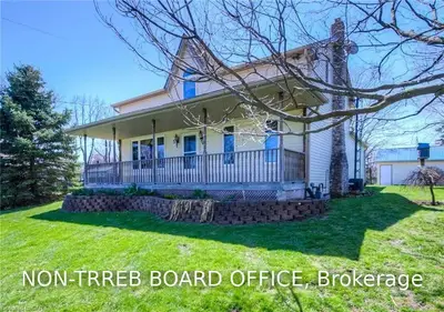 5 Queen Street, North Dumfries, ON N0B 1L0