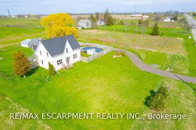 8265 Highway 20 Road, West Lincoln, ON L0R 2A0