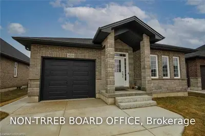 429 MARY ROSE Avenue, Saugeen Shores, ON N0H 2C3