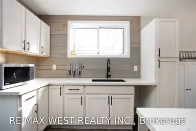 31 Margaret Street, Port Hope, ON L1A 1Y4