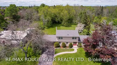 402 Lakeshore Drive, Cobourg, ON K9A 1S1