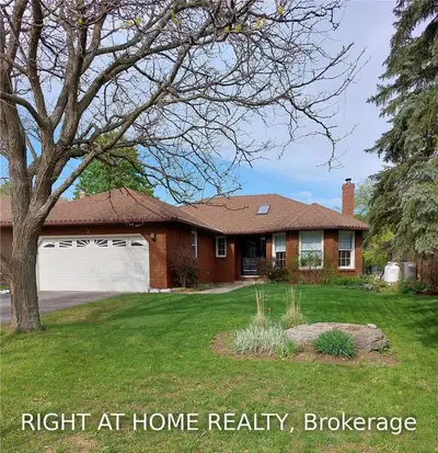 7 Russell Hill Road, Kawartha Lakes, On K0m 1a0