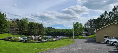 50 Vernon Shore Avenue, Huntsville, ON P1H 2J2