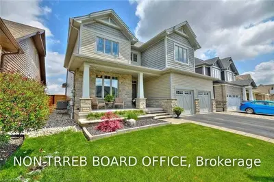 19 GATEWAY Avenue, West Lincoln, ON L0R 2A0