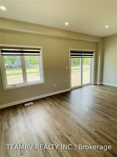 202 Hooper Street, St. Marys, ON N4X 0C1