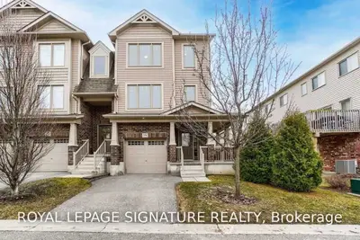 750 Lawrence Street 78, Cambridge, ON N3H 0A9