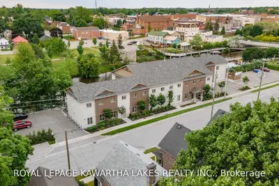 25 King Street 202, Kawartha Lakes, On K9v 1c4