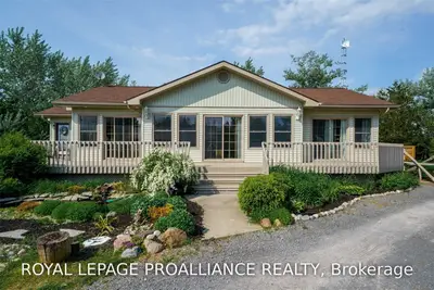 2589 Hwy 49 Road, Prince Edward County, ON K0K 2T0