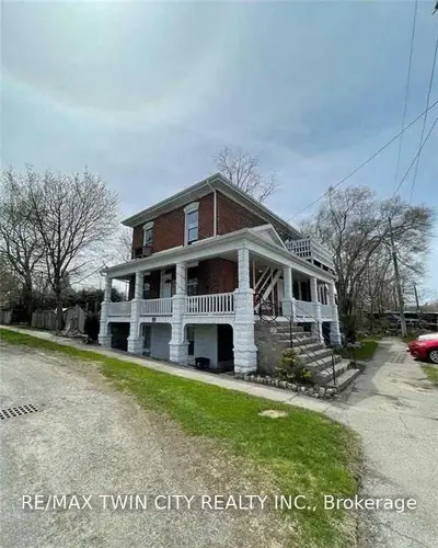 110 Alice Street, Norfolk, ON N0E 1Y0