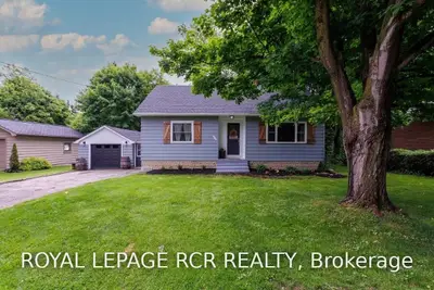 242 BIRMINGHAM Street W, Wellington North, ON N0G 2L1