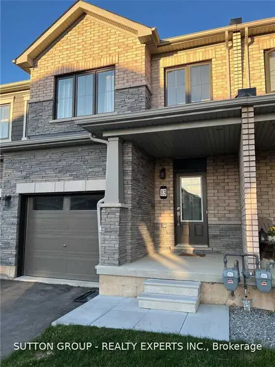 8273 Tulip Tree Drive 13, Niagara Falls, ON L2H 3S8