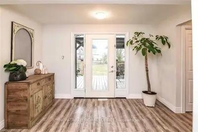 91 Hoover Point Lane, Haldimand, ON N0A 1G0