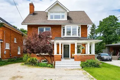 78 St Vincent Street, Meaford, On N4l 1b8
