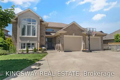 4361 PARKWOOD Court, Niagara Falls, ON L2H 3L2
