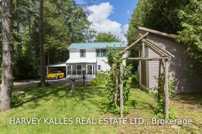 54 Manor Road, Kawartha Lakes, On K0m 1g0