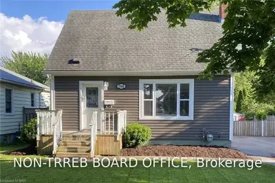 7044 MARGARET Street, Niagara Falls, ON L2G 2W2