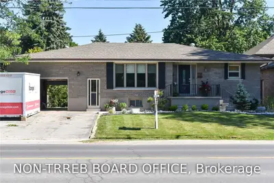 415 Albert Street, Strathroy-caradoc, On N7g 1w8
