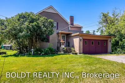 17 Oxford Road, Welland, ON L3B 5N4