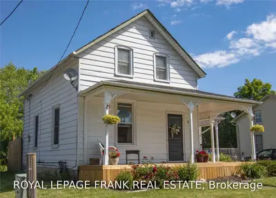 11 King Street W, Kawartha Lakes, On K0l 2w0