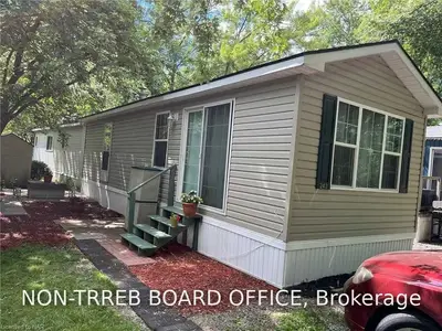 8845 LUNDY'S Lane 243, Niagara Falls, ON L2H 1H5