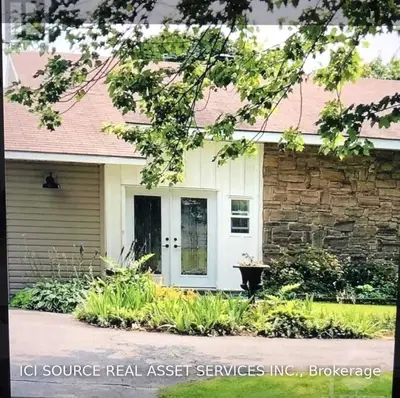 11704 LAKESHORE Drive, South Dundas, ON K0C 1X0