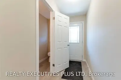 1220 Riverbend Rd,Unit#57 Road, London South, ON N6K 0G5