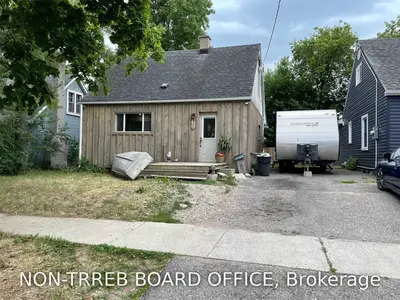 124 Wilkes Street, Brantford, ON N3T 4W3