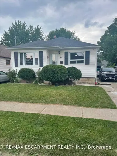 6393 Murray Street, Niagara Falls, ON L2G 2K8