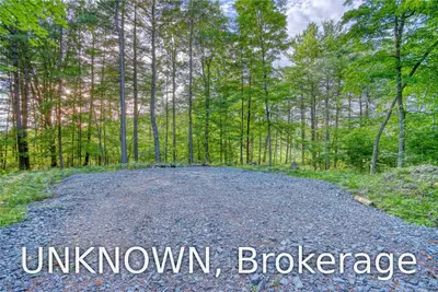 8 TUMBLEDOWN Road, Front of Leeds & Seeleys Bay, ON K0E 1L0