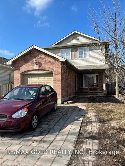 242 Fleming Drive, London East, ON N5V 4Y9