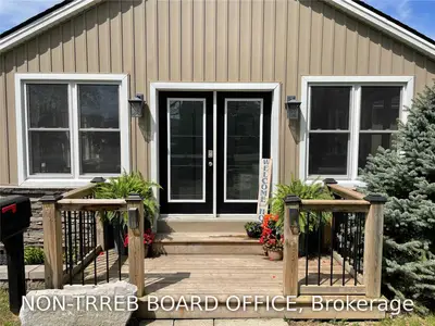 837 South Pelham Road, Welland, ON L3C 3C9