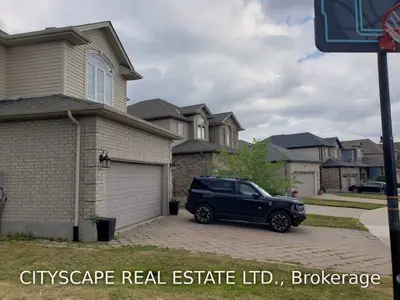 3253 JINNIES Way, London South, ON N6L 0C3