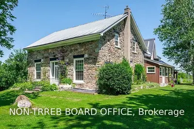2284 Lancaster Road, Otonabee-south Monaghan, On K9j 6x7