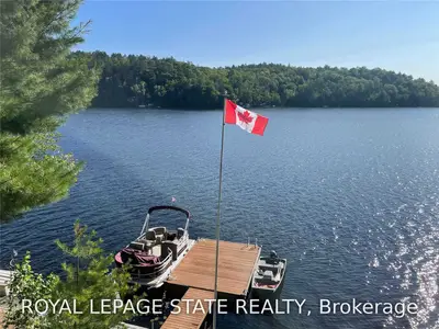 10597 Wao Black Lake, Minden Hills, On K0m 2l0