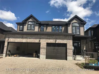 133 Links Crescent, Woodstock, On N4t 0k7