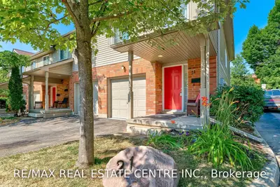 120 Dudhope Avenue 21, Cambridge, ON N1R 4T7