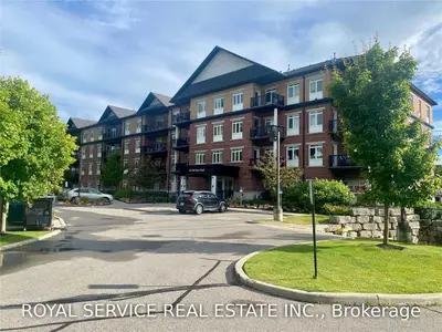 50 Mill Street N Ph 11, Port Hope, ON L1A 2T2