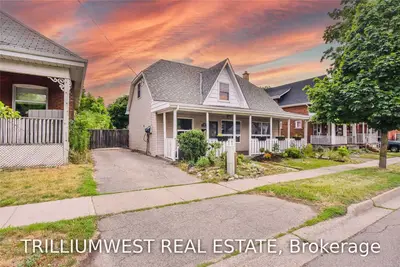 15 Dundas Street, Brantford, ON N3R 1R7