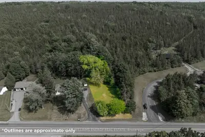 12493 LOYALIST Parkway, Prince Edward County, ON K0K 2T0