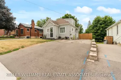 114 Lowell Street N, Cambridge, ON N1R 5E5