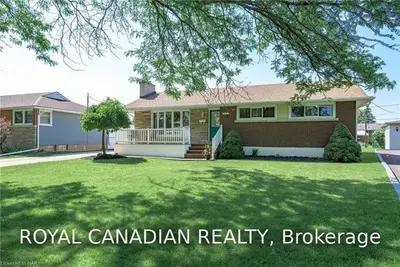 8803 PARLIAMENT Avenue, Niagara Falls, ON L2G 6R1