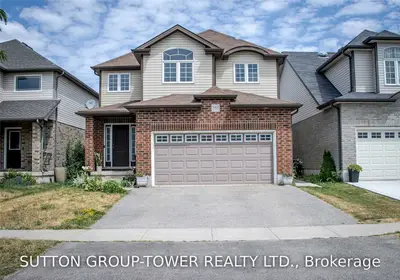 755 Frontenac Crescent, Woodstock, On N4v 0b1
