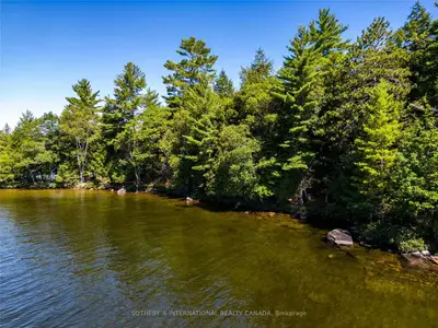 16 BIGWIN ISLAND , Lake of Bays, ON P0B 1A0