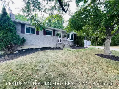 651 Erskine Avenue, Peterborough, On K9j 5t6