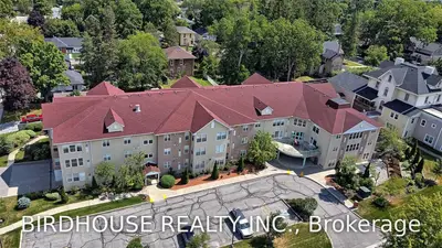 8 Huron Street 307, Kawartha Lakes, On K9v 2k3