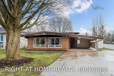 283 Greenlawn Avenue, Peterborough, On K9h 5k7