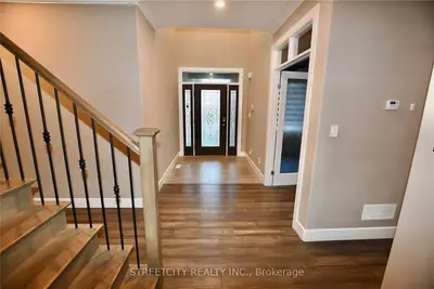 2300 Bakervilla Street, London South, ON N6P 0E7