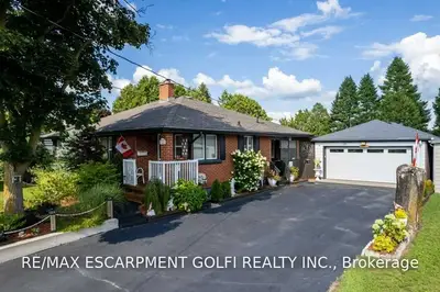 126 Lisgar Avenue, Tillsonburg, On N4g 3l6